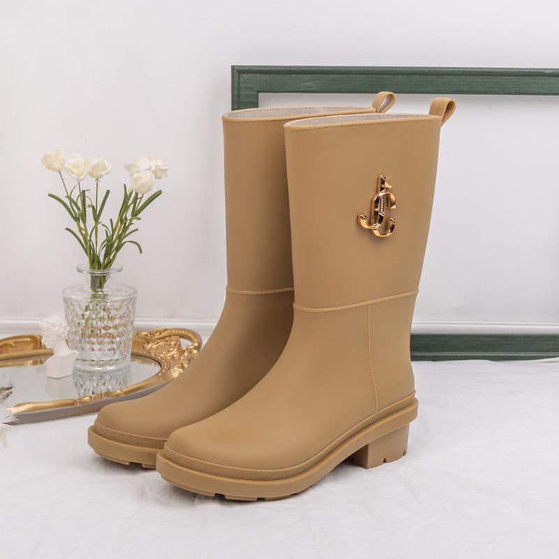 

Water shoes high-end fashion rain shoes women s anti-medium and high anti-skid rain boots women s adult women s rubber shoes 36