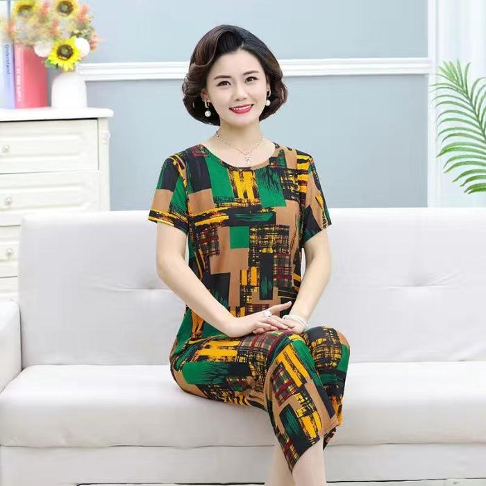 Ice Silk Suit Pajamas Women's Summer Short-sleeved Middle-aged Casual Wear Can Be Worn Outside Mother's Thin Two-piece Set