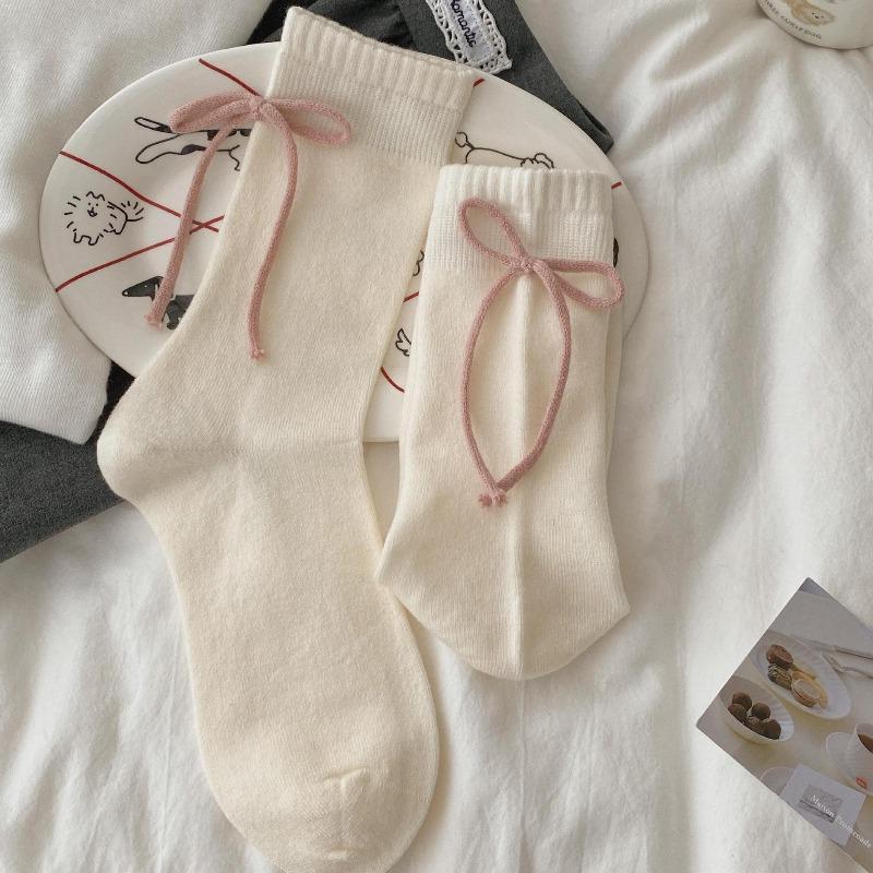 Warm Wool Socks for Autumn and Winter, Followed By Three-dimensional Bow Accessory Socks, Boneless Solid Color Mid-calf Socks