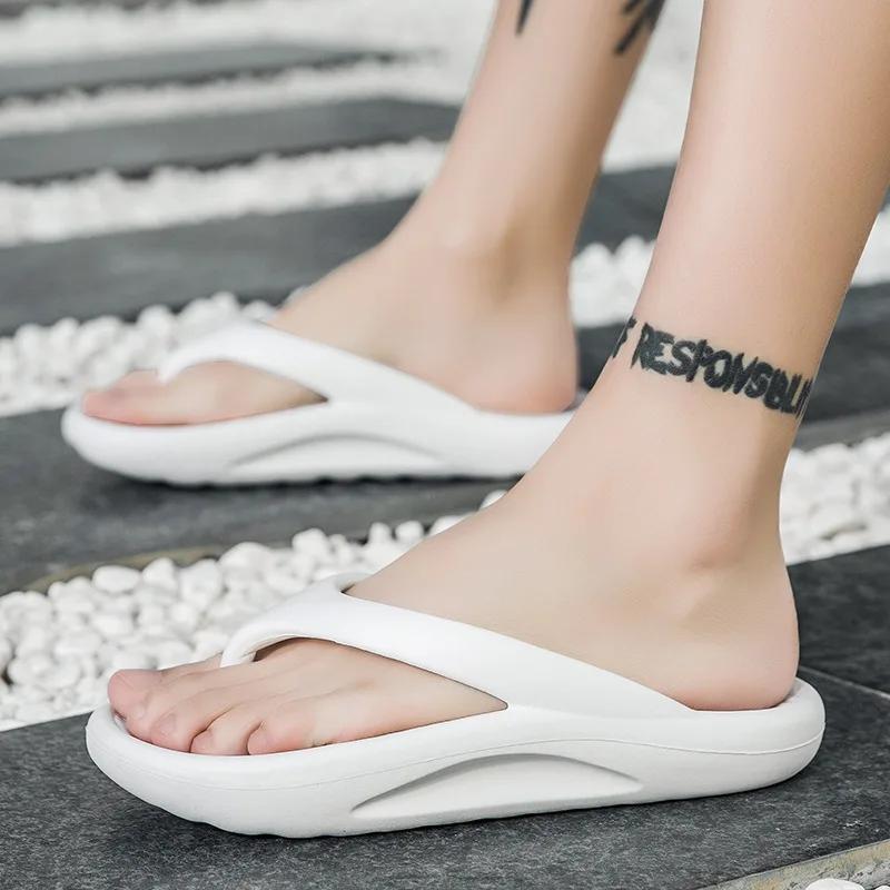 Fashion Men Slippers Flip Flops 2025 Summer Flat Shoes Non-slip Fashion Soft Trendy Open Toe Home Breathable Men Outdoor Beach Slippers
