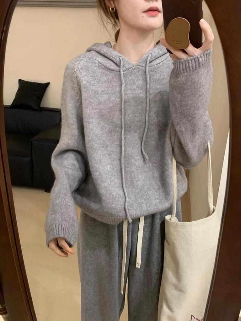 2025 Women's High-End European Style Pure Wool Hooded Sweater – Thick, Loose Knitwear for Autumn/Winter