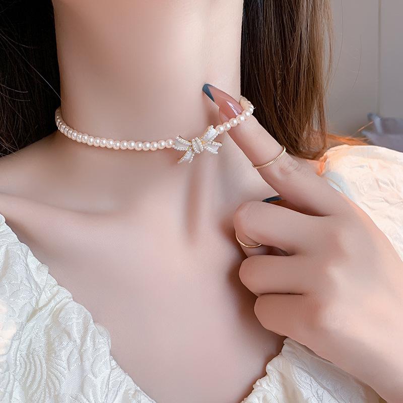 Exquistie Pearl Bow Luxury Necklace For Women Elegant Vintage Fashion Jewelry Bowknot Lady High Quality Necklaces Choker Chain