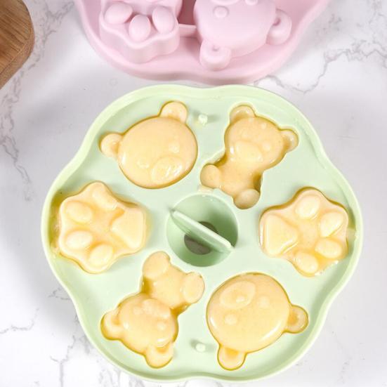 Cake Mold Easy Demoulding Heat-resistant Reusable Cute Bear Shape BPA Free Baking Animal Cookie Steamed Cake Mould for Kitchen