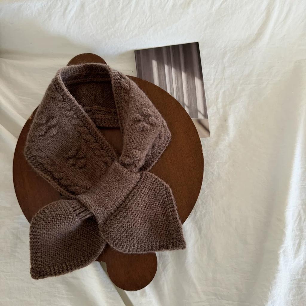 Korean Fashion Simple Solid Color Baby Scarf Neck Warmer Thermal Winter Scarf for Toddlers Casual Solid Color Windproof Design Kids Scarf