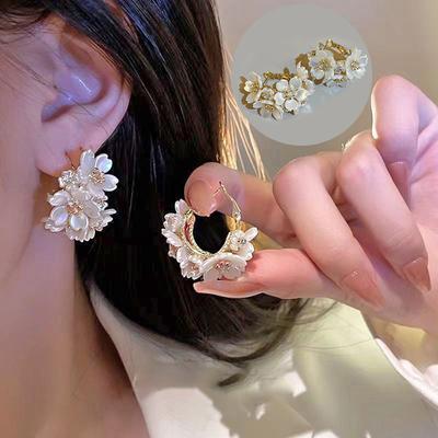 1Pair  Exquisite Flower Splicing Earrings Temperament Simple  Jewelry