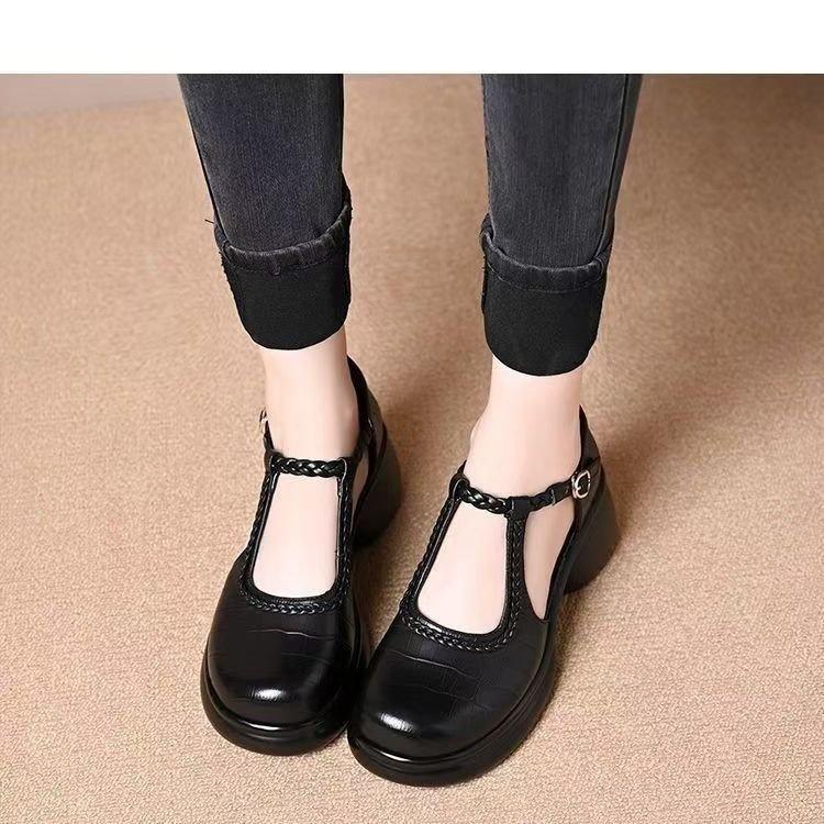 Korean Version of Bag Head Sandals Women's 2025 Summer New Stone Pattern Woven Round Head Thick Heel Comfortable Versatile High Heel Sandals Women