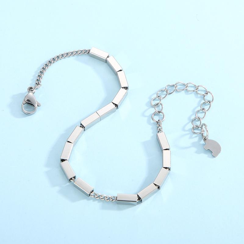 Small Square -Shaped Bracelet Temperament Niche High -Level Sensor Titanium Steel Bracelet