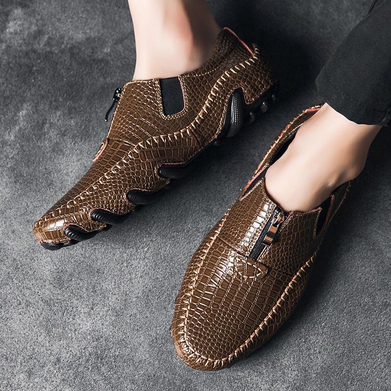 2025 Four Seasons Low-top Small Leather Shoes Front Zipper Large Size Lightweight Retro Versatile Men's Shoes Non-slip Casual Crocodile Pattern Tide