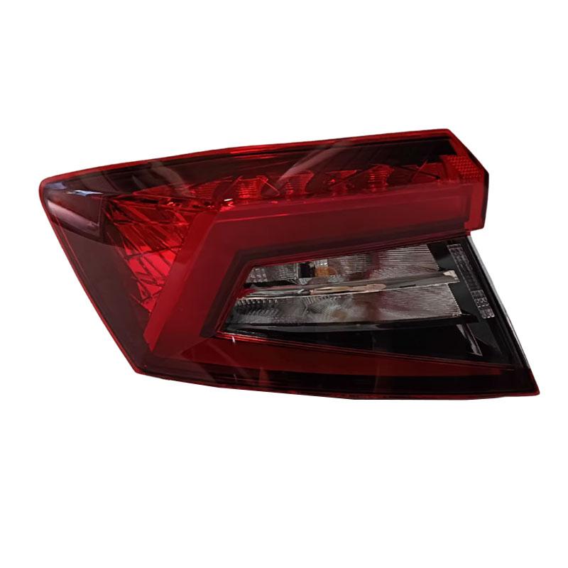 

Car Light Assembly For Skoda Karoq 2018-2025 Car Tail Light Rear Bumper Signal Lamp Brake Lamp Warning Light Housing Taillight