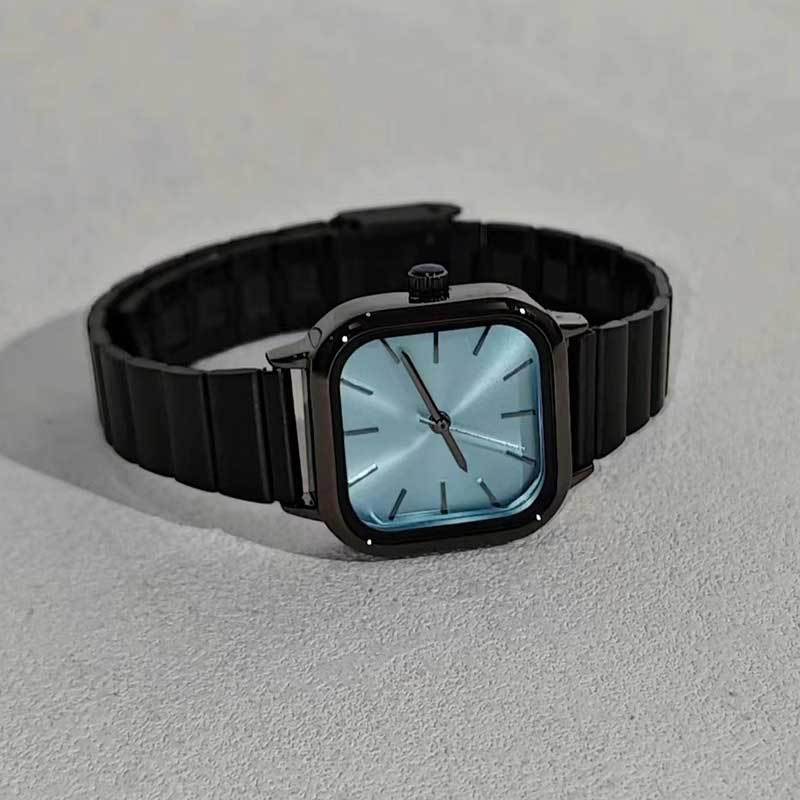 Hochwertige Uhr Weiblich High-School-Schüler Nische Leichter Luxus Quadratisch Einfach Französisches Temperament Stil Bambus-Stahlband Damen Uhr
