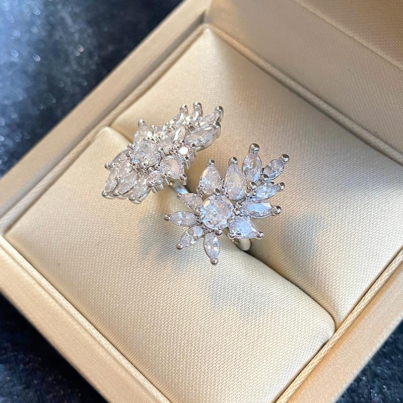 

1PC French retro flowering zircon ring women s niche light luxury high-end index finger ring temperament versatile adjustable ring Adjustable opening