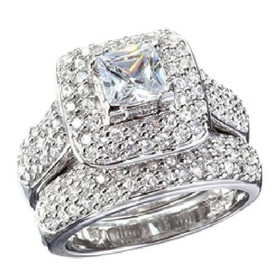 

2022 new luxury ladies exquisite sterling silver set ring big diamond shiny sterling silver