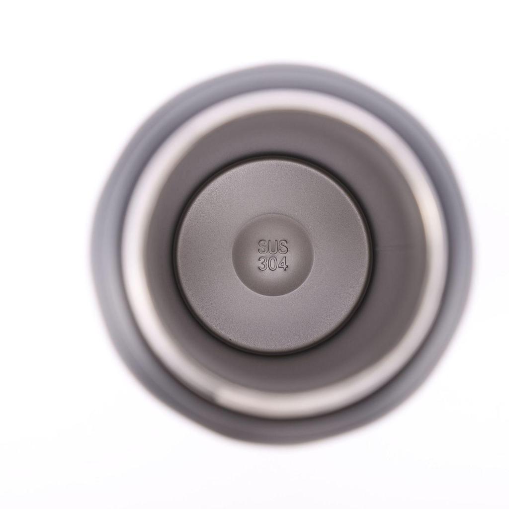 Tragbare 304 Edelstahl Isolierte Sportwasserflasche mit Großem Fassungsvermögen für Männer und Frauen