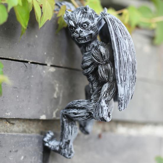 

Художественная скульптура Изысканная подвесная статуя Анти-деформация Яркая горгулья Садовый орнамент для улицы