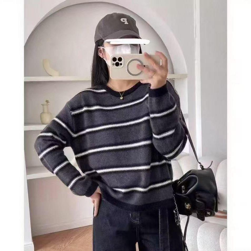 Striped Long-sleeved Pullover Women's Clothing New Autumn and Winter Lazy Style Retro Contrasting Color Knitted Sweater