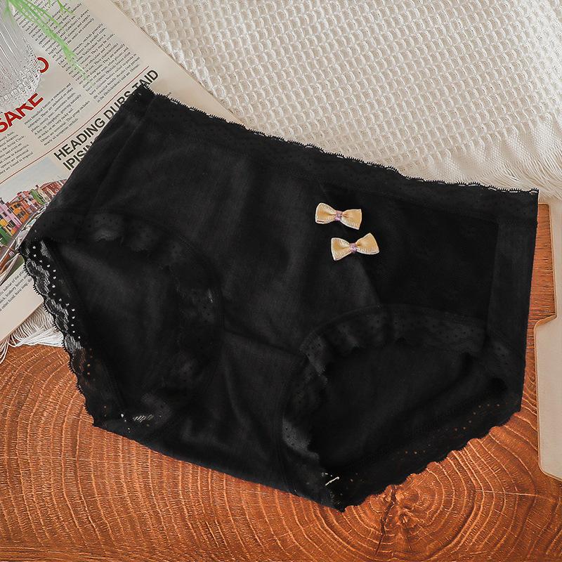 Women's Underwear Antibacterial Pure Cotton Crotch Breathable Thin Seamless Sweet Lace Girl Triangle Shorts