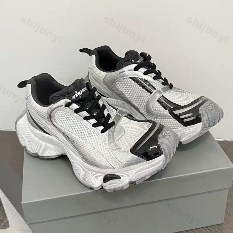 Fashion 2025 New Spring Men's Thick Bottom Height Increasing Mesh Breathable Sport Leisure Shoes Comfortable Lightweight chunky sneakers