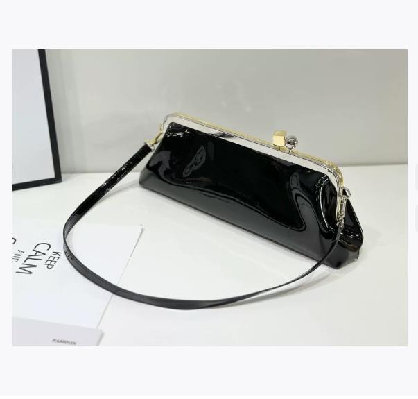 Women's Luxury Top Handle Underarm Bag  Fashionable Designer Shoulder Handbags Crossbody Bag Evening Clutch