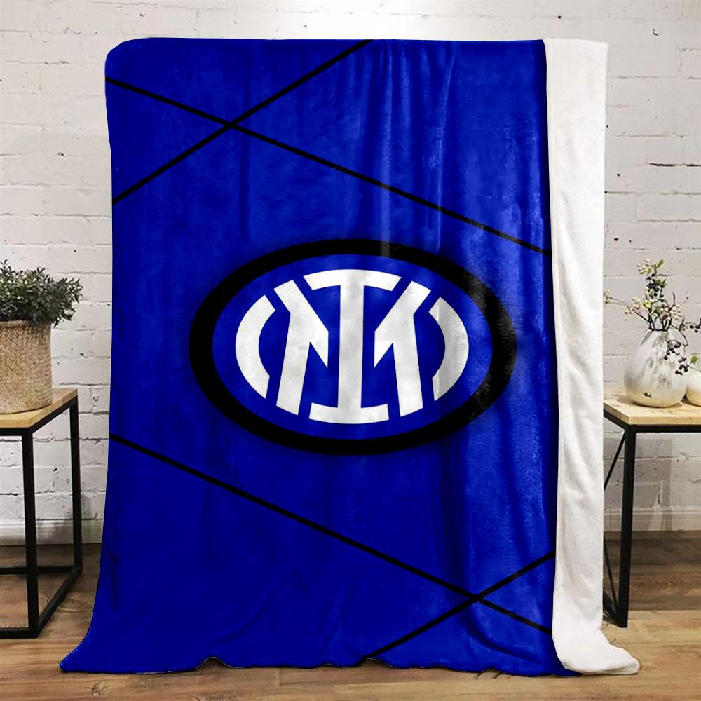 Blue Interlocking Logo Pattern Blanket Flannel Blanket for Bedroom, Living Room, Sofa, and Nap Sofas.