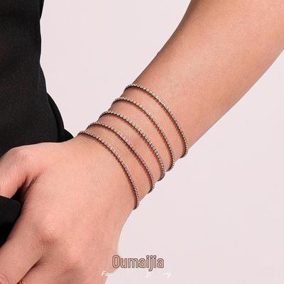 Oumaijia 18K Gold Zirkon Titanstahl Schmaler Armreif - Vielseitiger Stapelbarer Modeschmuck