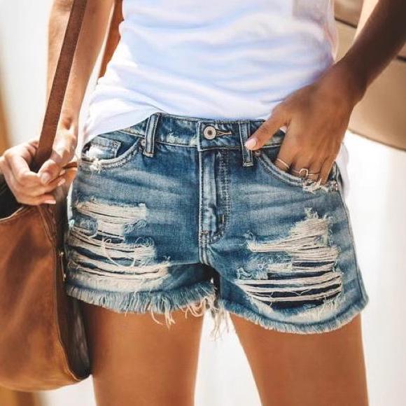 European & American Summer Tassel Ripped Denim Shorts for Women