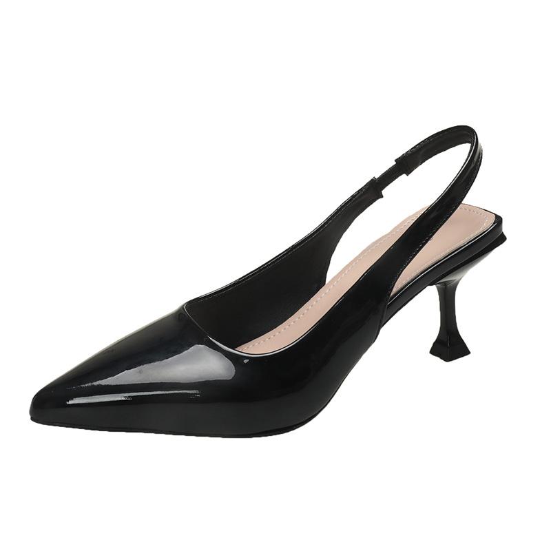 

Wine glass and sandals women s 2025 spring new Korean version temperament pointed head shallow mouth thin heel empty bag head sandals women 35 чёрный