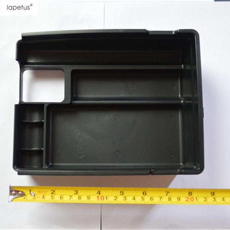 Car Central Control Armrest Storage Box Pallet Phone Container Hodler Tray Accessories For Nissan X-Trail T32 Rogue 2014 -