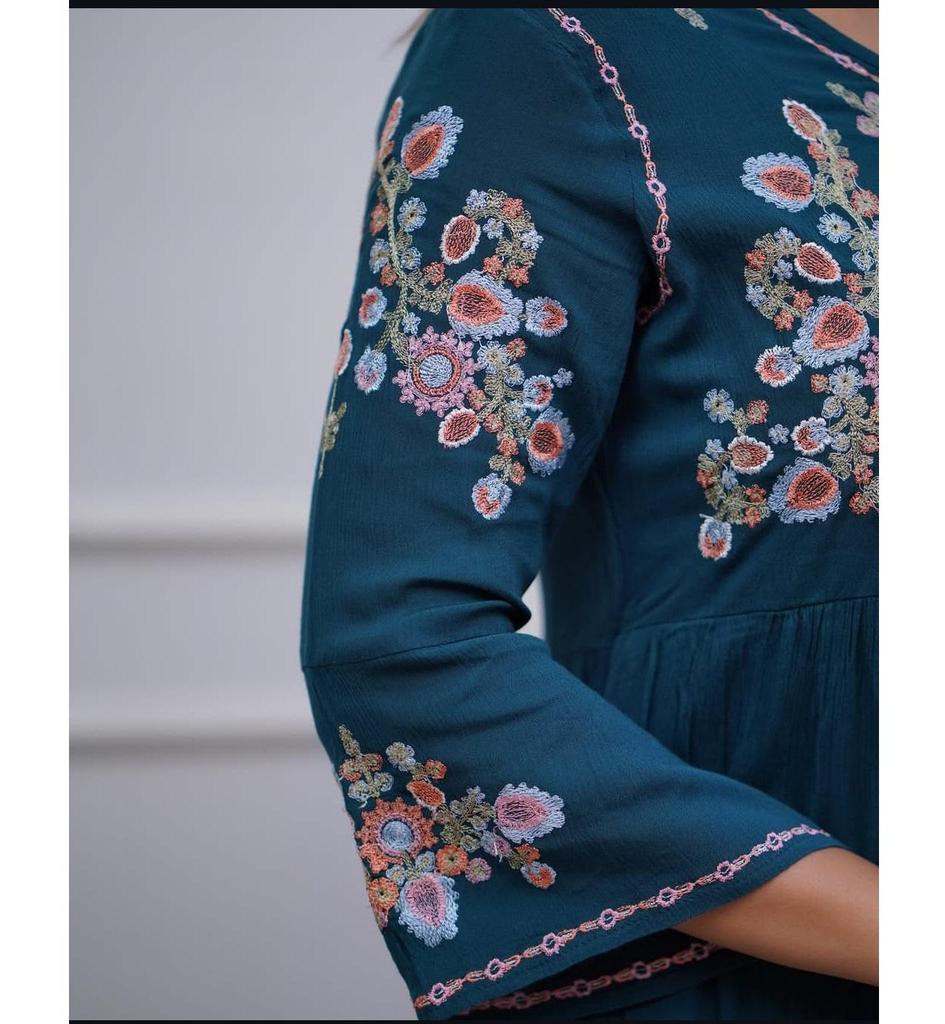 Indisches pakistanisches Designer-Midikleid Kurti Bollywood Party Wear Top Tunika Kurta Kleid