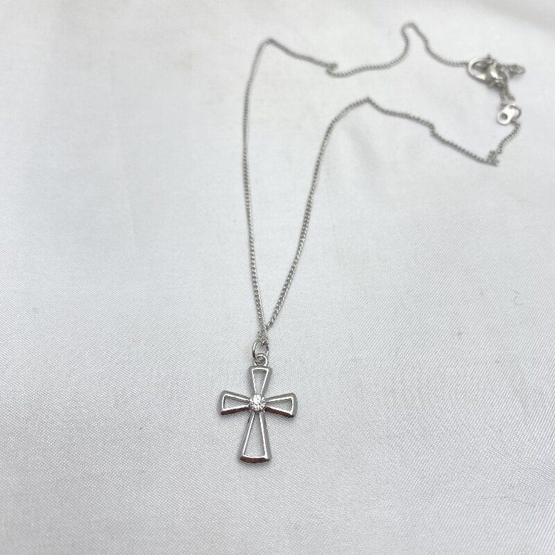 

Qingdao Jewelry European and American Style Niche Design Cross Enamel Heart Versatile Simple Necklace for Women Section 15