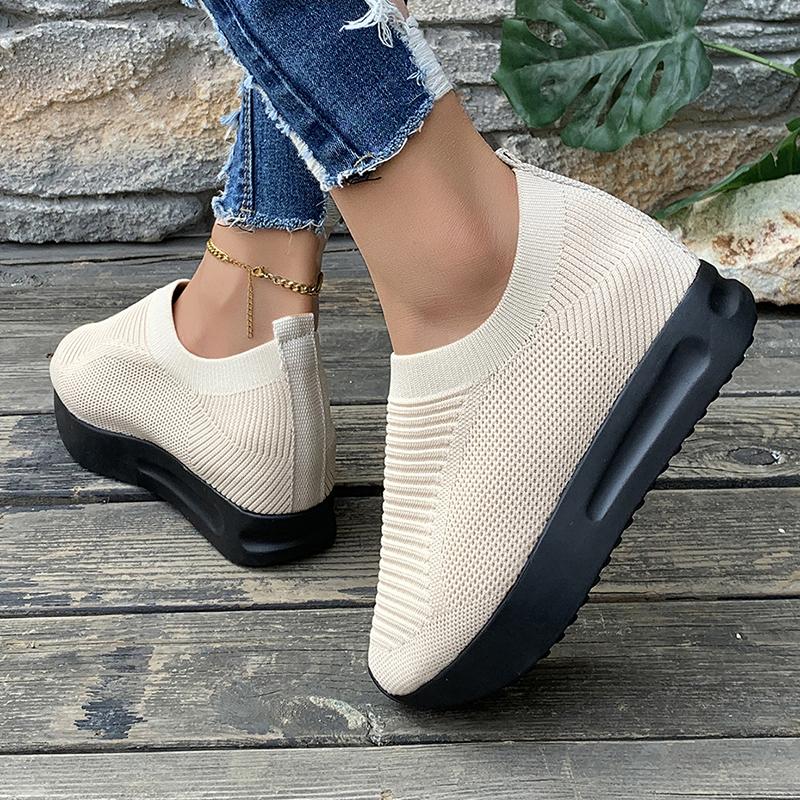 Fashion Thick Sole Height Increasing Casual Sneakers for Women Lightweight Breathable Knit Sports Shoes Woman Slip On Platform Sneakers