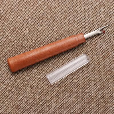 1Pcs  Plasitc Handle Thread Cutter Seam Ripper Craft Stitch Unpicker Needle Arts Sewing DIY Tool Sewing Ripper 2025 New Arrival