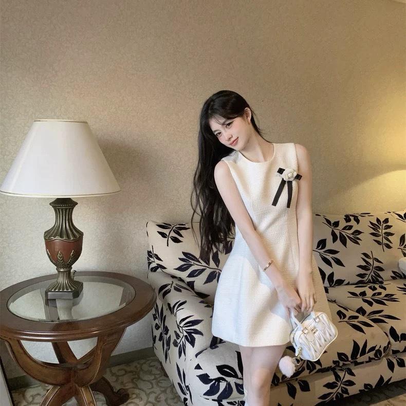 Korean Style Elegant Camellia Bow Brooch - Versatile Shirt Accessory