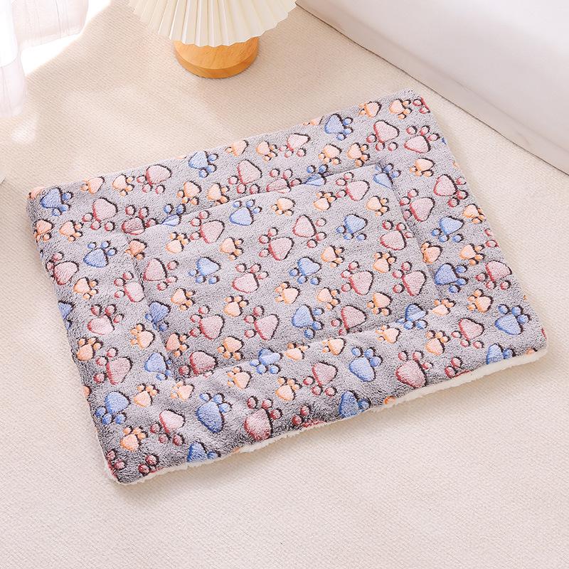 Winter Warm Pet Bed: Dog & Cat Sleeping Mat Blanket