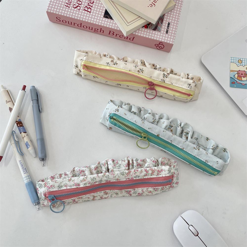 Student Floral Pencil Case With Large Capacity And Polyester Material For School Supplies