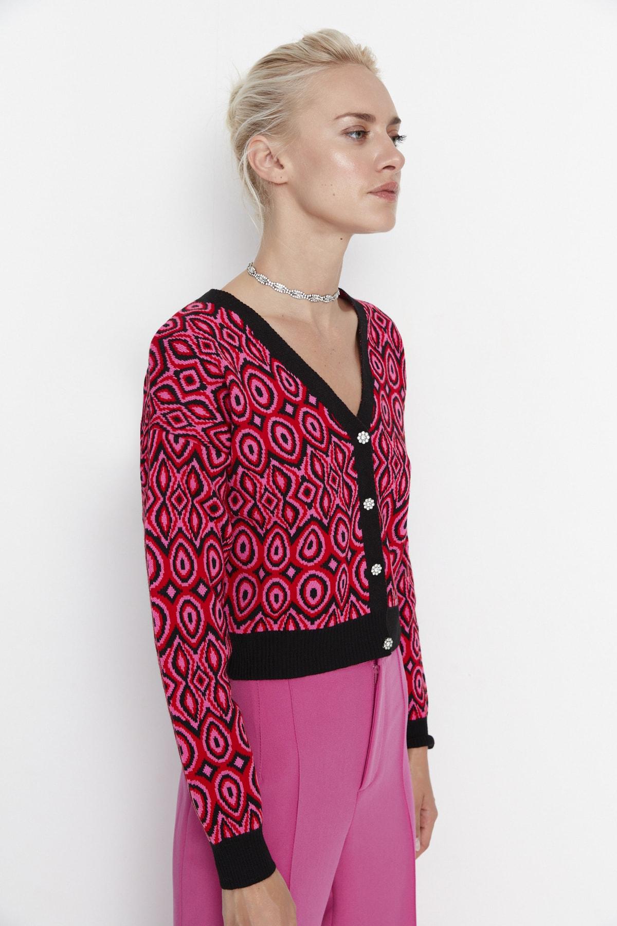 

Кардиган - Черный - Классический крой