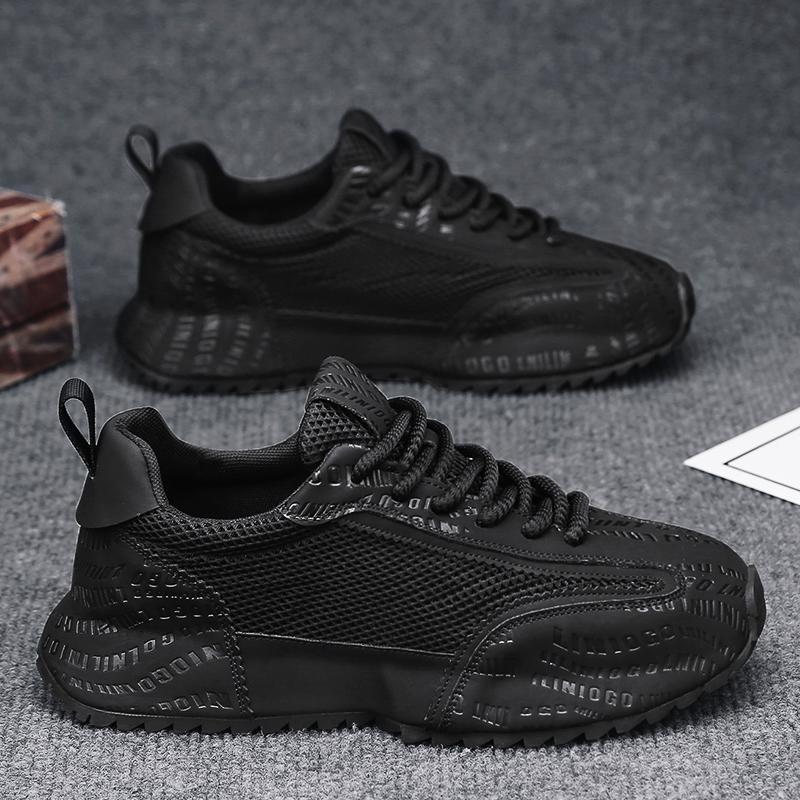 

Чоловіче взуття літнє дихаюче тонке сітка спортивне взуття студентське чисто біле бігове взуття на товстій підошві підвищеної талії модне взуття 44 чорний