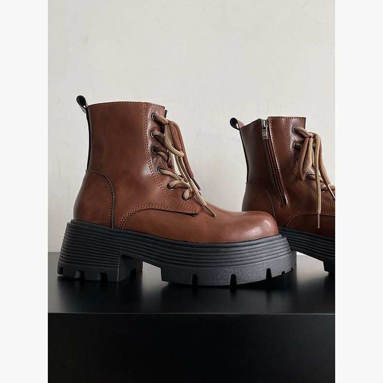 Plattform Martin-støvler dame tide ins superkule 2025 nye vår og høst sommer mote britisk stil muffin høydeøkende korte støvler tide