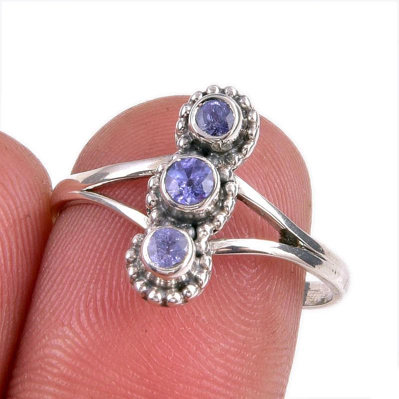 

Natural Tanzanite Gemstone 925 Solid Sterling Silver Jewelry Ring Size 8 P4N00