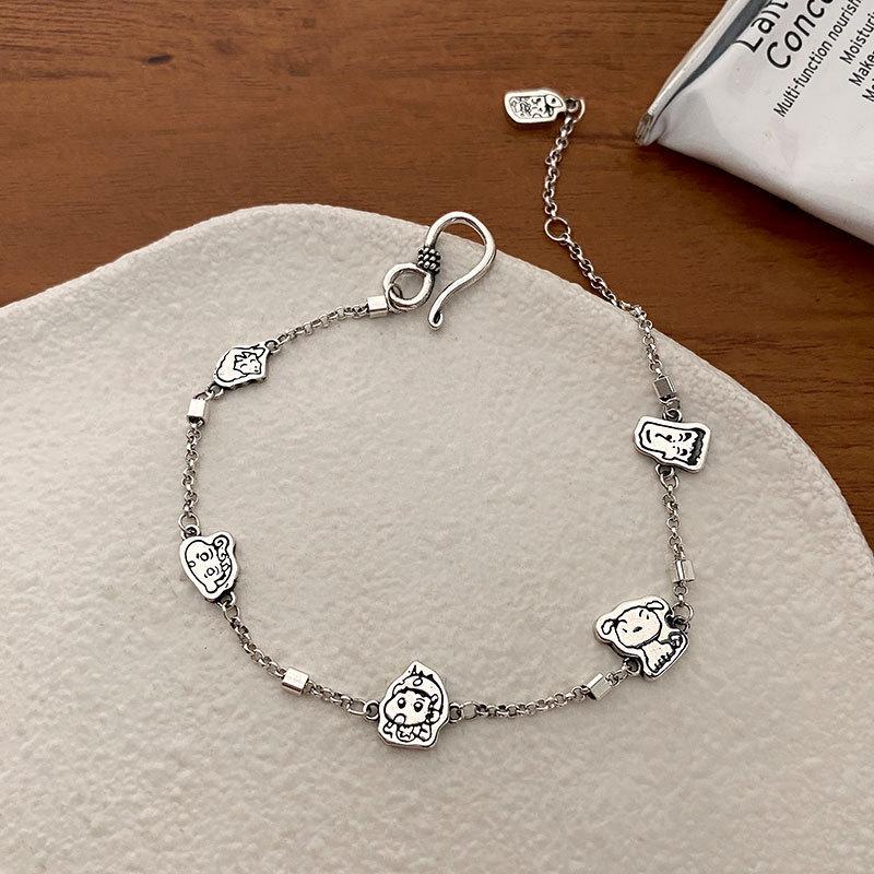 Women s Retro Cartoon Shin-chan Family Bracelet - Trendy Geometric Style sl3786