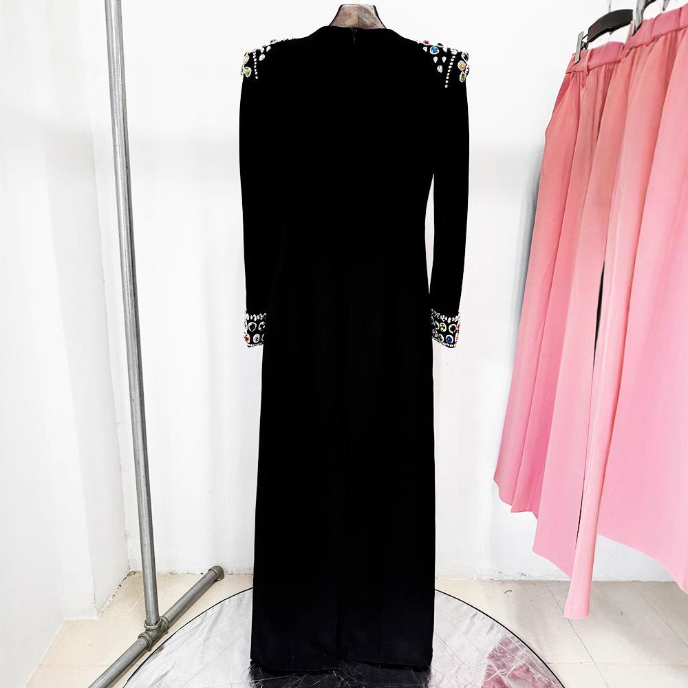 2025 Celebrity Style Long Sleeve Gemstone Rhinestone Formal Gown