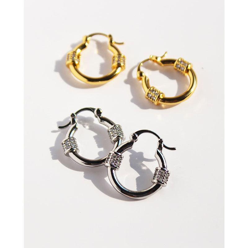 Fashion Cool Premium Micro-Inlaid Zircon Round Earrings Women'S Light Luxury Temperament Ear Buckles Commuter Earrings 431
