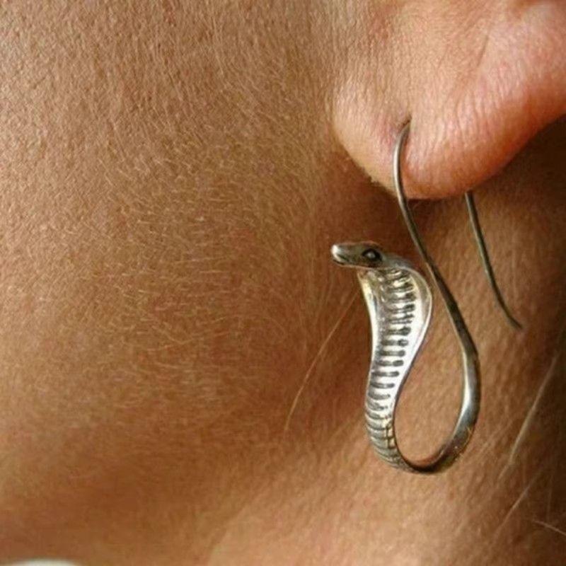 Elegant Punk Inspired Snake Earrings with Detailing Comfortable Earrings Suitable for Adding Edge to Various Outfits