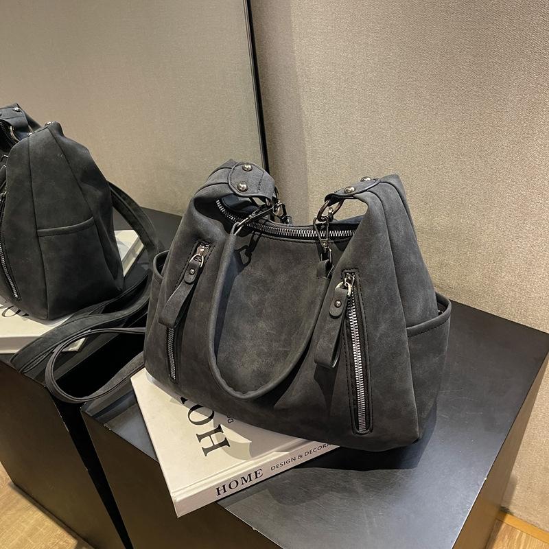 Women tote bag large capacity bag women crossbody bag small students shoulder bag commuting tote bag чёрный