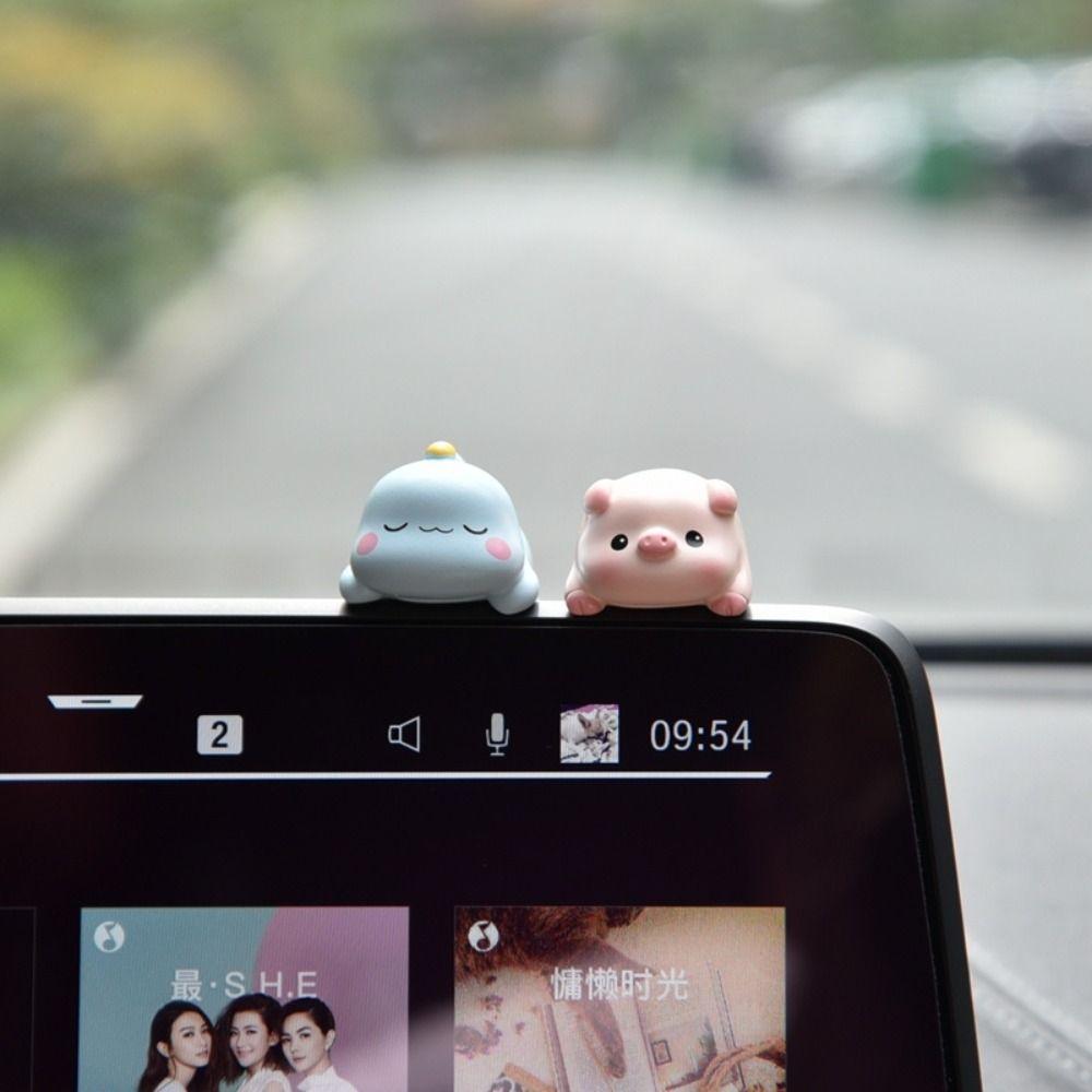 TV Screens Animal Ornament Model Desktop Edges Dog Cat Figurines  Car Interior Decoration