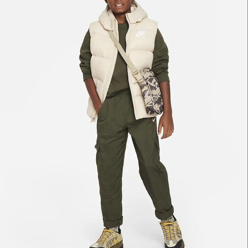 Nike Barn Logo Trykk Avtakbar Hette Dunvest Barn vest Sand-Hvit DZ9728-126