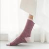 [hiig] No.477 Pink/red Zigzag Socks