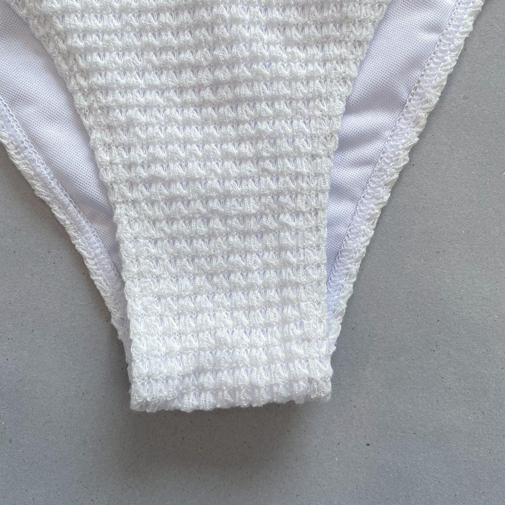 Dreiteiliger Bikini 3D-Blumen-Split-Damenbadeanzug