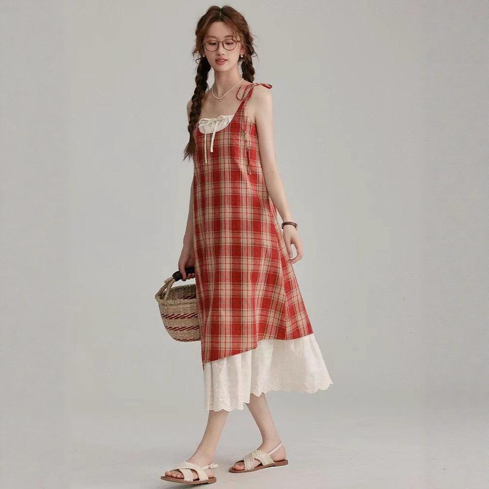 

[Original fabric] Super good-looking and thin fake two-piece red plaid suspender skirt women s summer loose small dress XL червоний