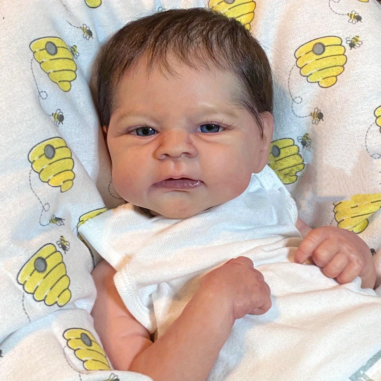 

BZDOLL 18 дюймов 45 см Мягкий винил Реборн Кукла-младенец Тканевое тело с 3D-раскрашенной кожей и видимыми венами Новорожденная девочка Реалистичная Детская Художественная Игрушка для Подарка на День Рождения cloth body doll