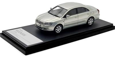 INTERALLIED Hi Story Scala Toyota Avensis Li Verde Oliva Chiaro Metallizzato Modello Finito HS504GR 1/43 (2003)